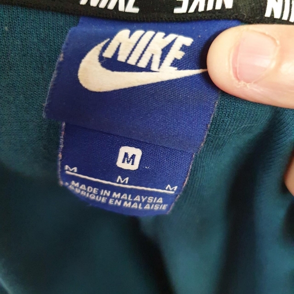 Nike running hoodieTeal GreenSize medium unisex - Picture 3 of 4